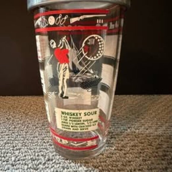 Vintage, Cocktail Shaker, sports themed with 8 drink recipes & book - Picture 1 of 10